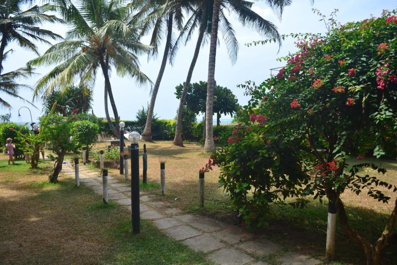 Villa Jayananda 迪克韦勒 外观 照片